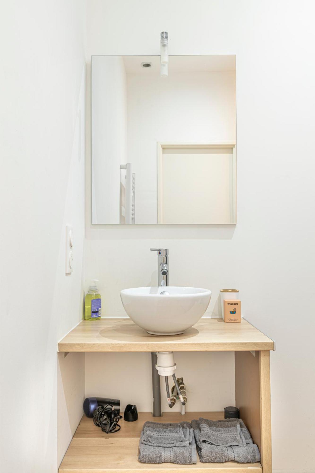 Chambre Privee Premium "La Suite Prestige" Pau Exterior photo